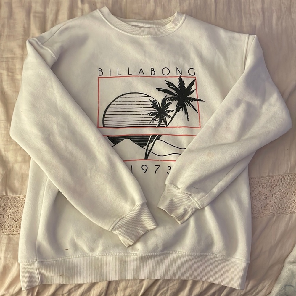 billabong sweatshirt size M